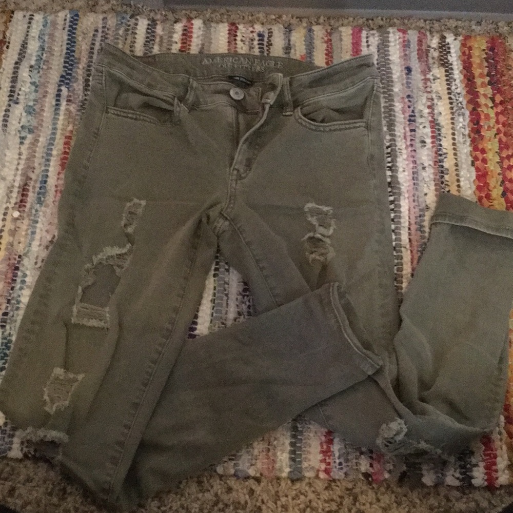American Eagle super stretch ripped jeans